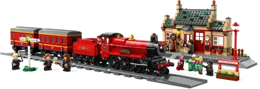 LEGO® Harry Potter™ Hogwarts Express™ Train Set with Hogsmeade Station™ gameplay