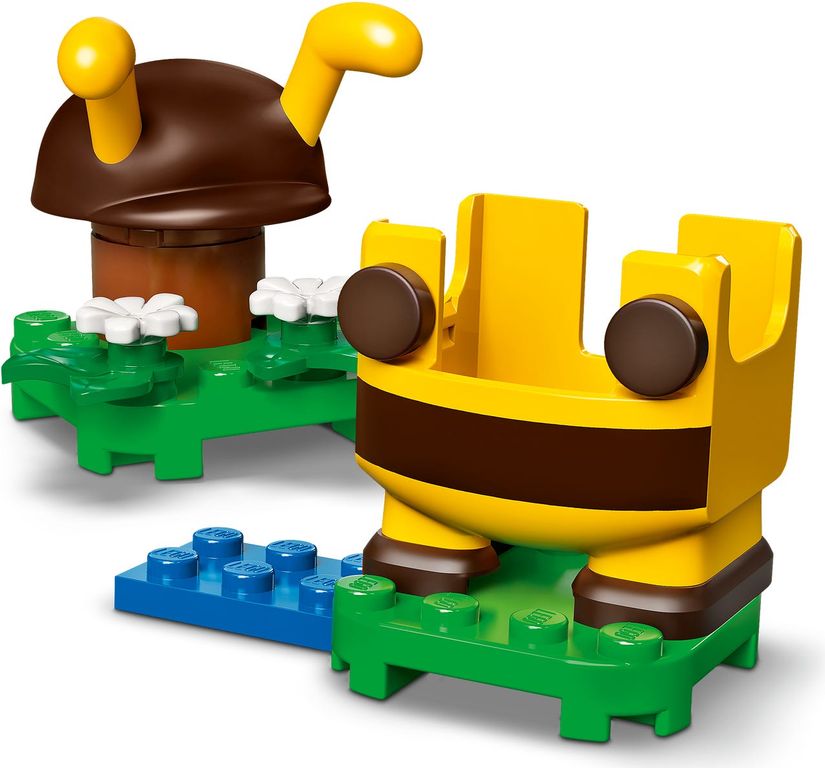 LEGO® Super Mario™ Bee Mario Power-Up Pack components