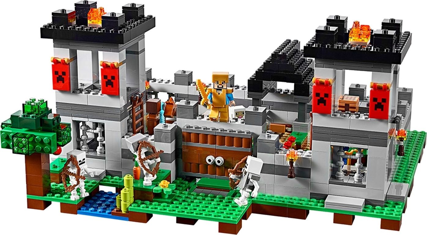 LEGO® Minecraft The Fortress components