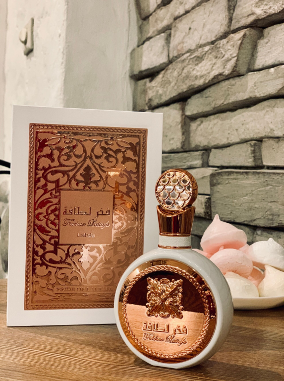 Lattafa Fakhar Rose Eau de parfum