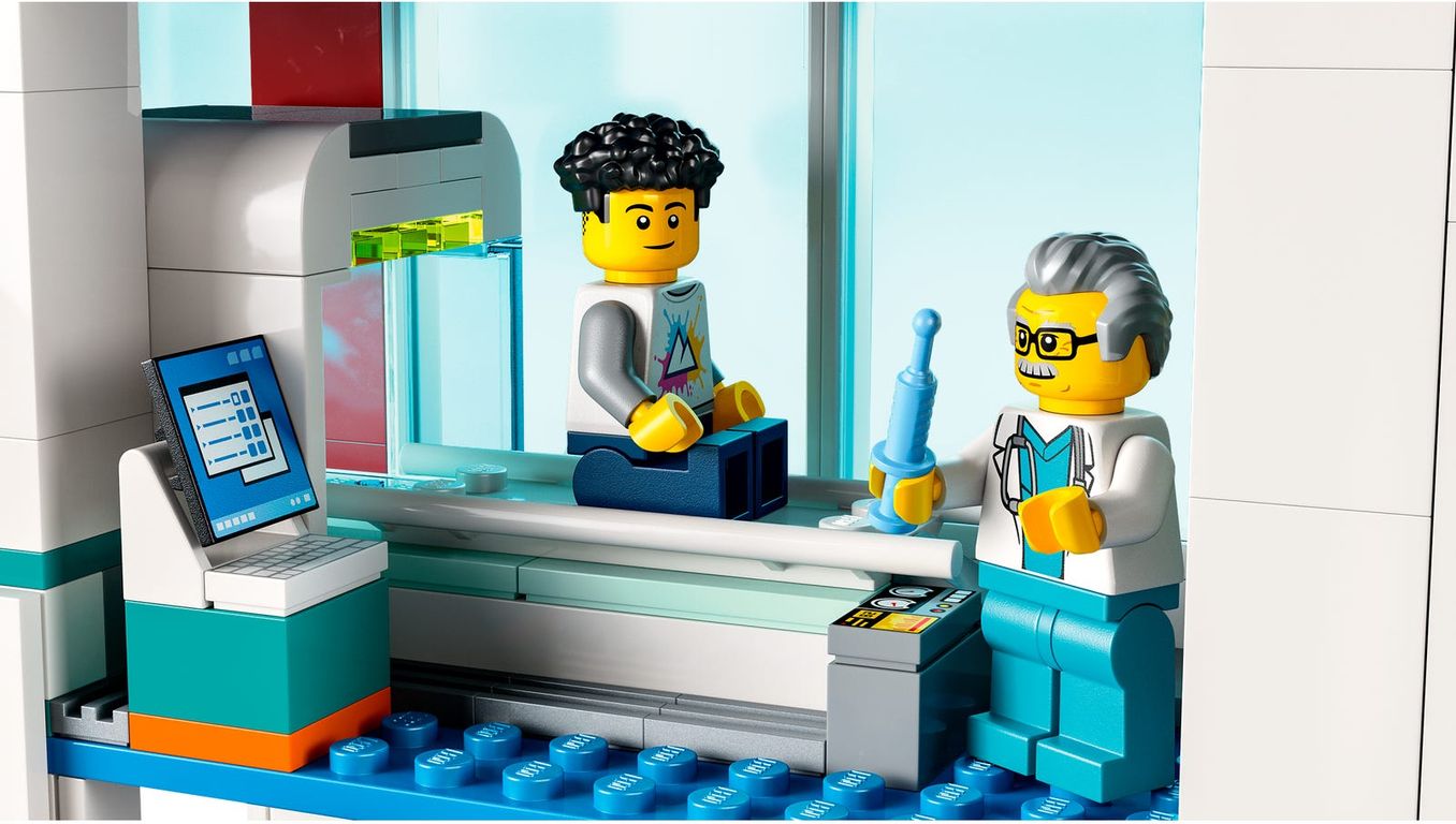LEGO® City Hospital minifigures