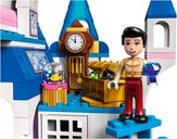 LEGO® Disney Cinderella and Prince Charming's Castle minifigures