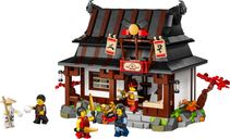 LEGO® Ninjago La bottega delle Quattro Armi - 15° anniversario componenti