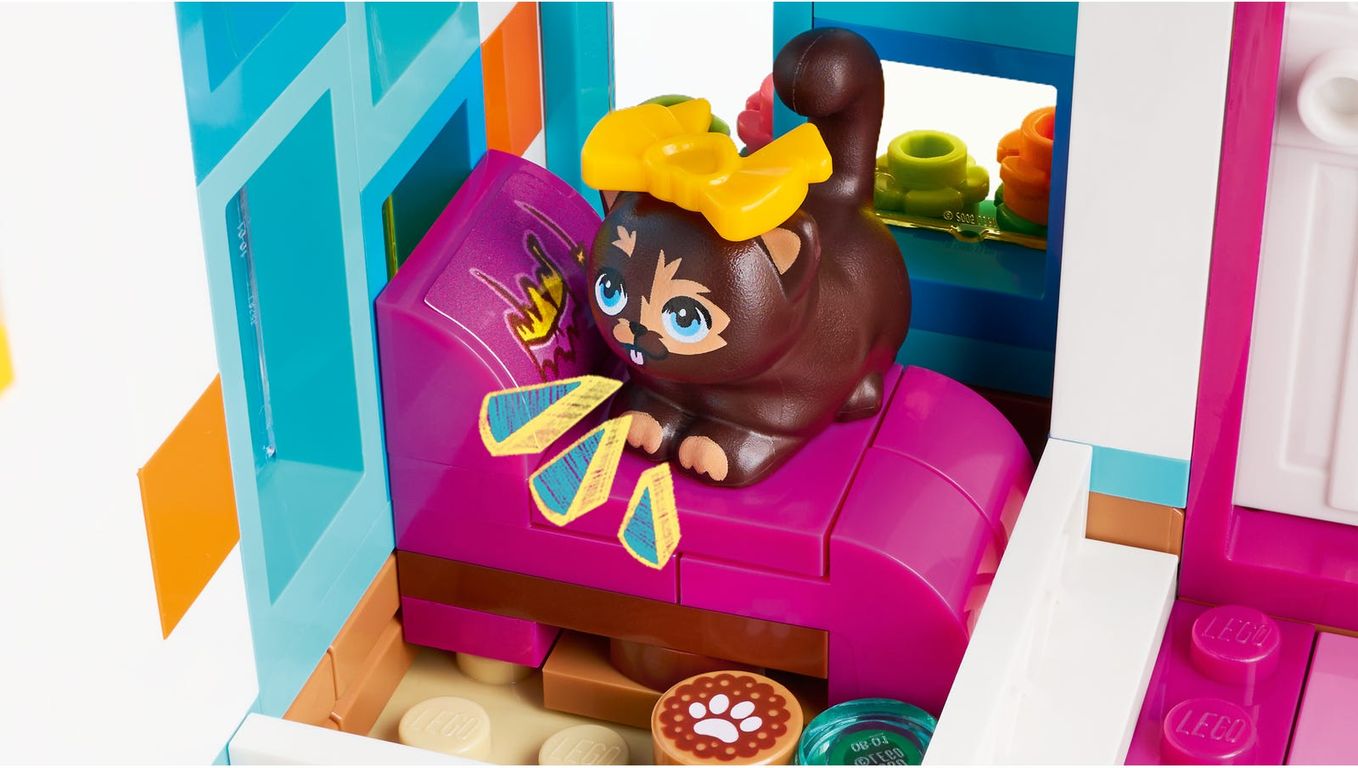 LEGO® Friends Cat Hotel animals