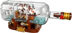 LEGO® Ideas Ship in a Bottle components