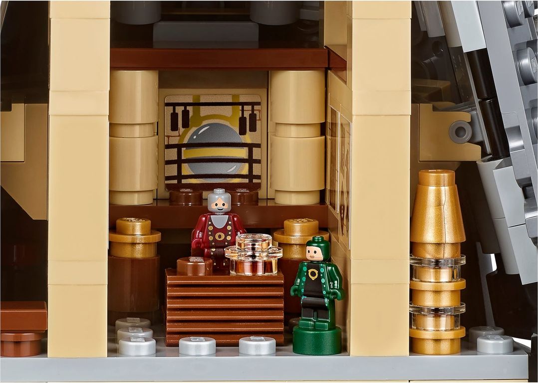 LEGO® Harry Potter™ Kasteel Zweinstein™ componenten