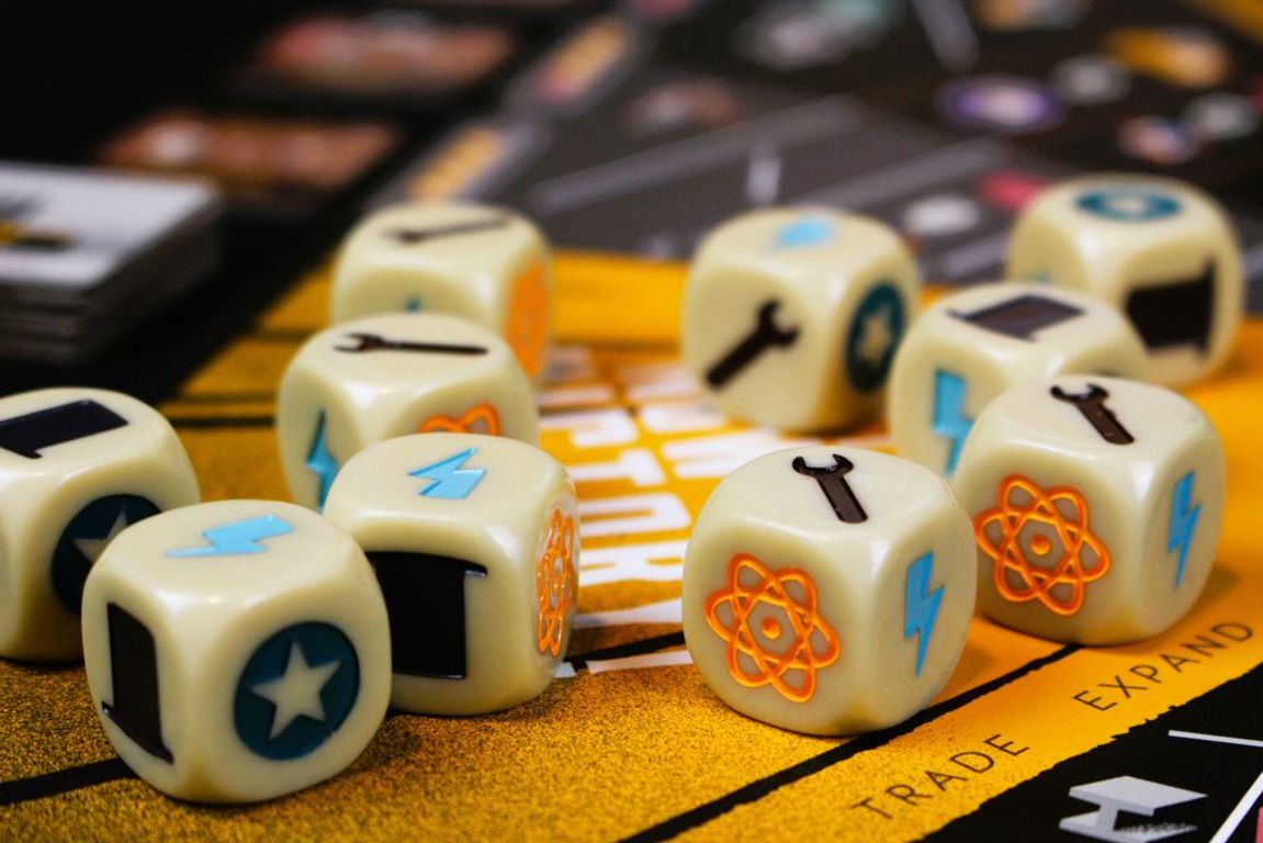 Manhattan Project: War Machine dice