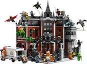 LEGO® DC Superheroes Arkham Asylum components