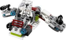 LEGO® Star Wars Jedi™ and Clone Troopers™ Battle Pack components