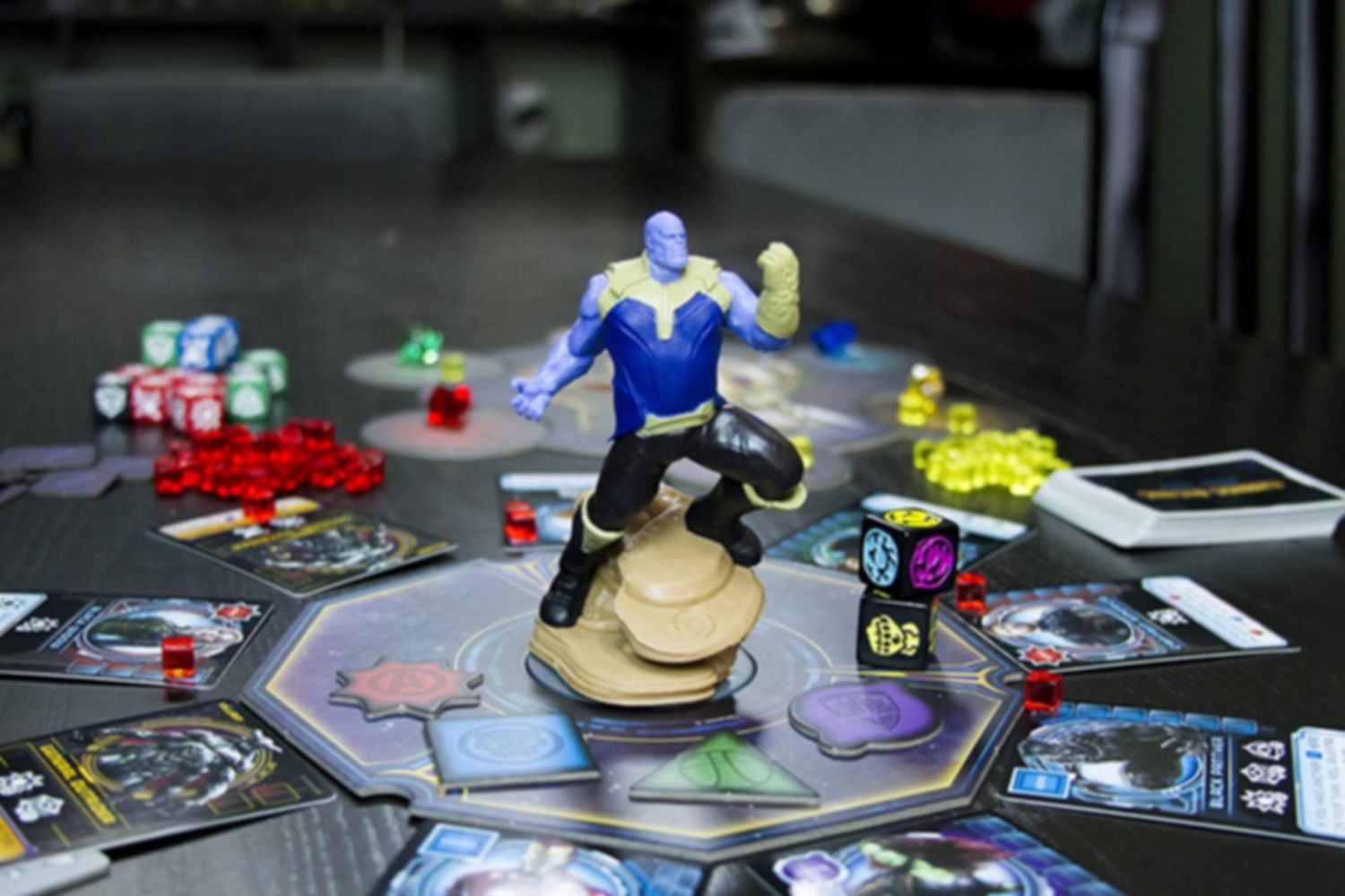 Thanos Rising: Avengers Infinity War gameplay