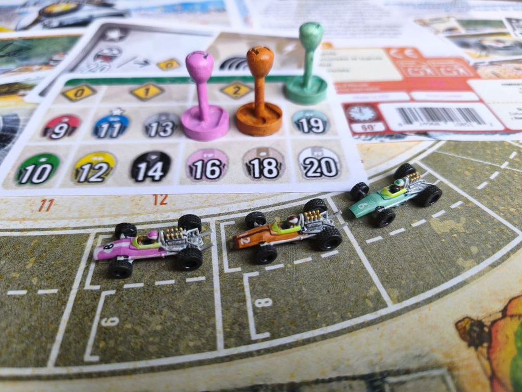 Heat: Legends gameplay