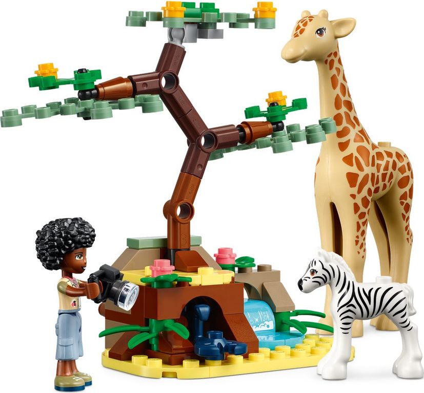 LEGO® Friends Mia's Wildlife Rescue animals
