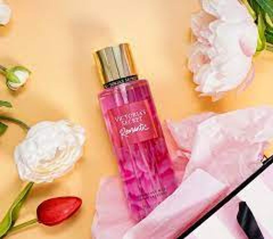 Victoria's Secret Romantic Bodymist