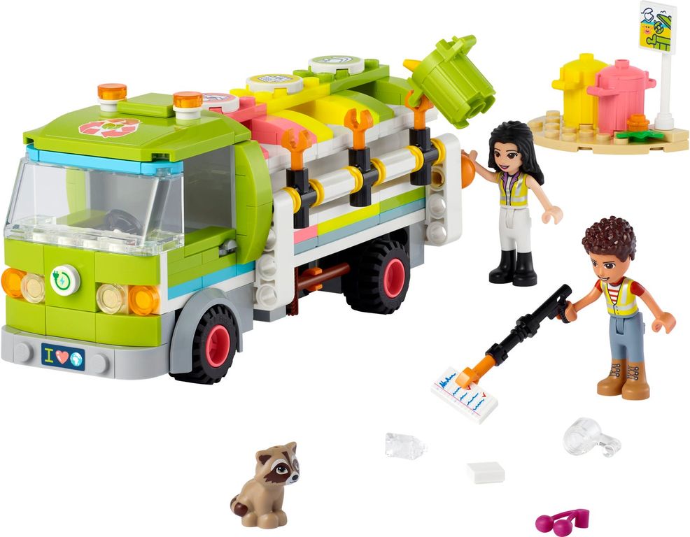 LEGO® Friends Recycling Truck gameplay