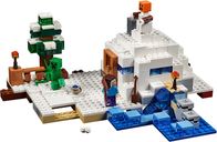 LEGO® Minecraft The Snow Hideout components