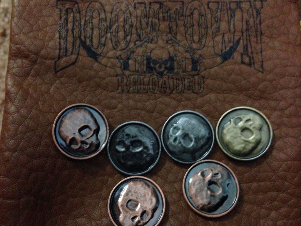 Doomtown: Reloaded monedas