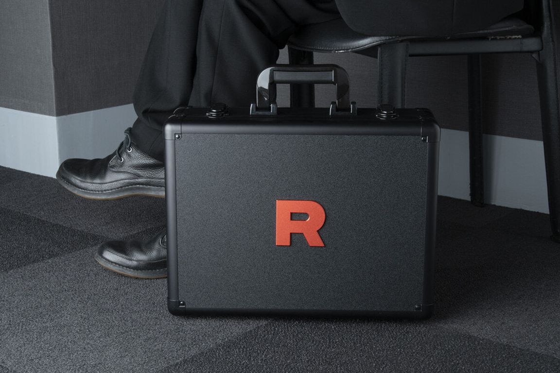 The Glory of Team Rocket Attaché Case (Japanese)