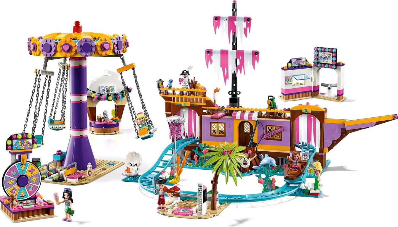 LEGO® Friends Heartlake City Amusement Pier gameplay