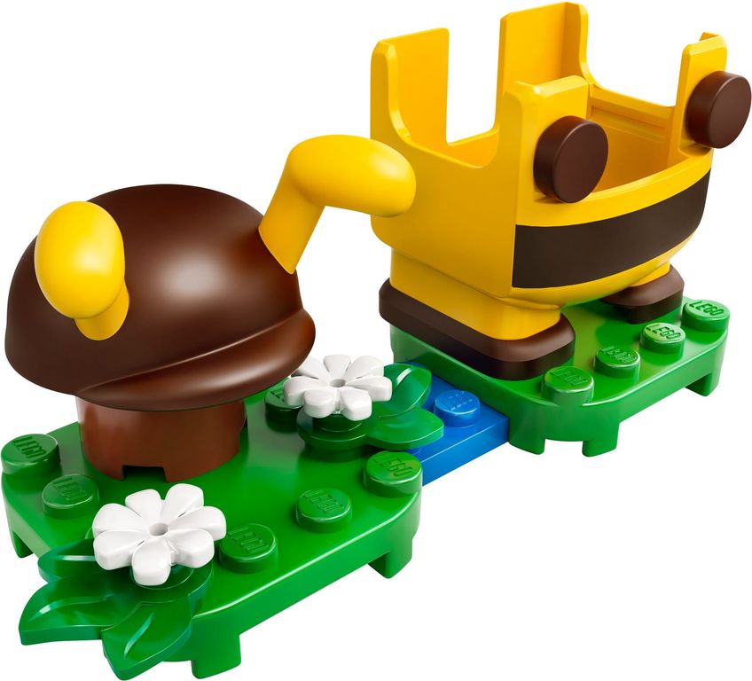 LEGO® Super Mario™ Bee Mario Power-Up Pack components