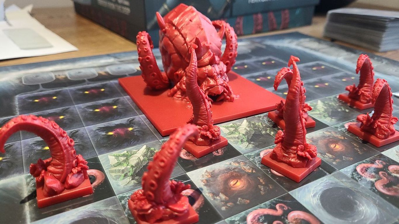 The Refuge: Terror from the Deep miniaturas