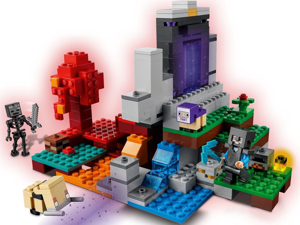 LEGO® Minecraft Il portale in rovina gameplay