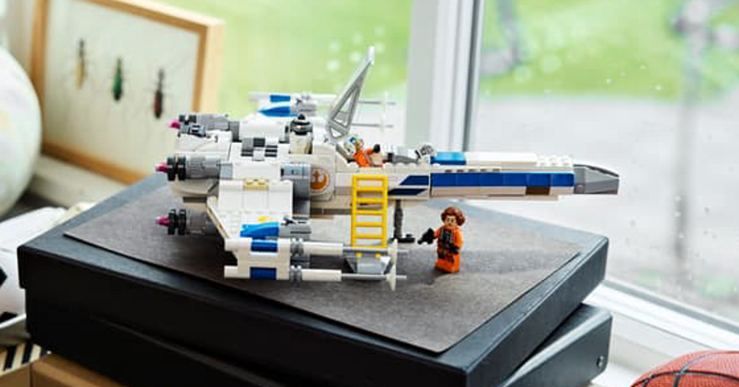 LEGO® Star Wars New Republic X-Wing Starfighter™