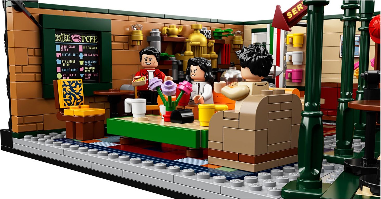 LEGO® Ideas Central Perk components