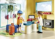 Playmobil® Family Fun Beach Hotel minifigures