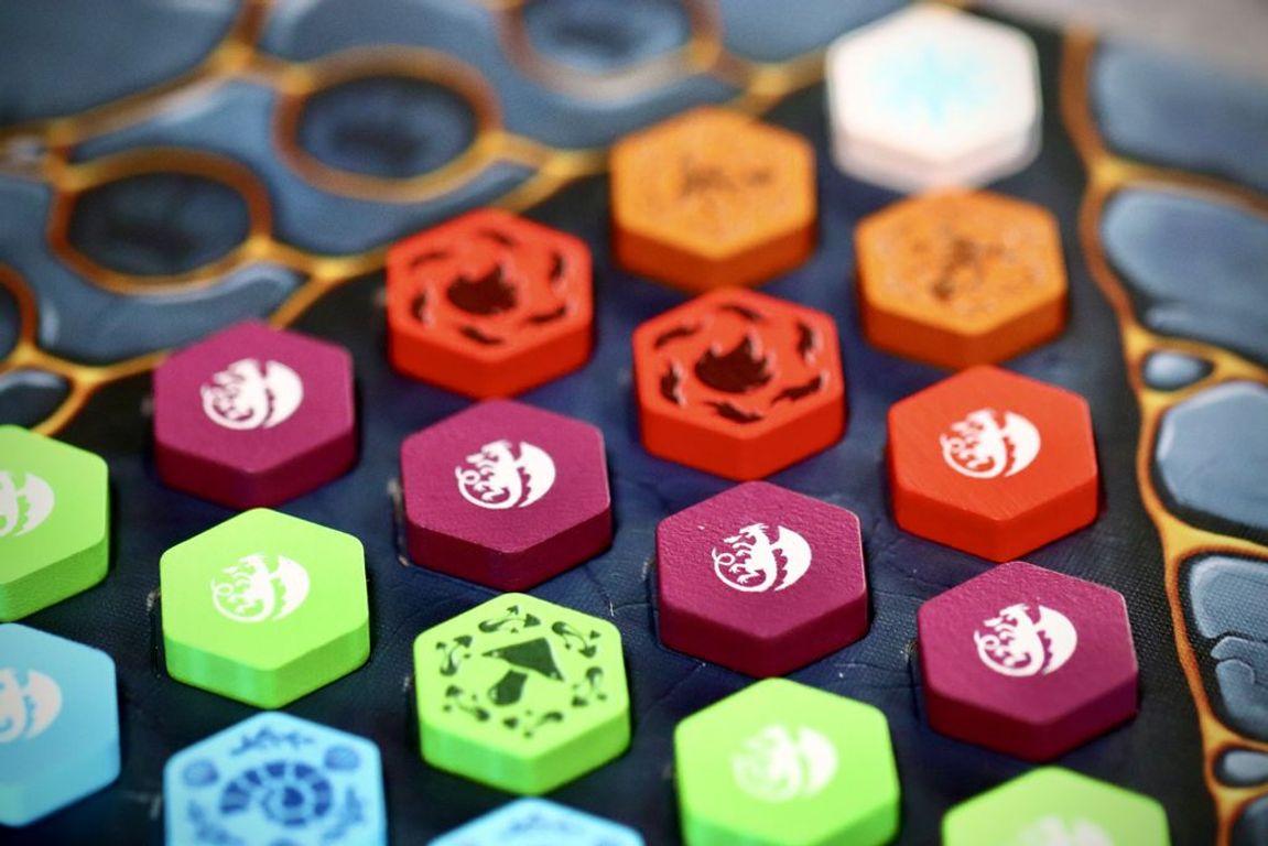 Champions of Wind & Fire komponenten