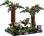 LEGO® Star Wars Diorama Inseguimento con lo speeder su Endor™