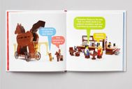 LEGO® Minifigures Small Parts: The Secret Life of Minifigures boek