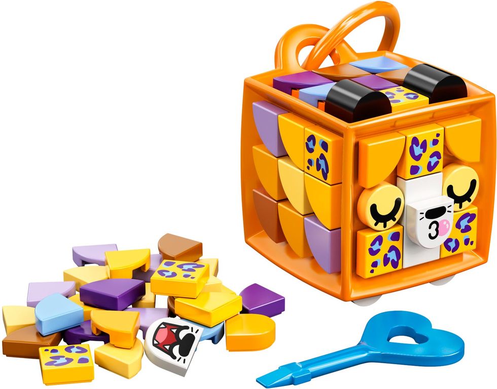 LEGO® DOTS Bag Tag Leopard components