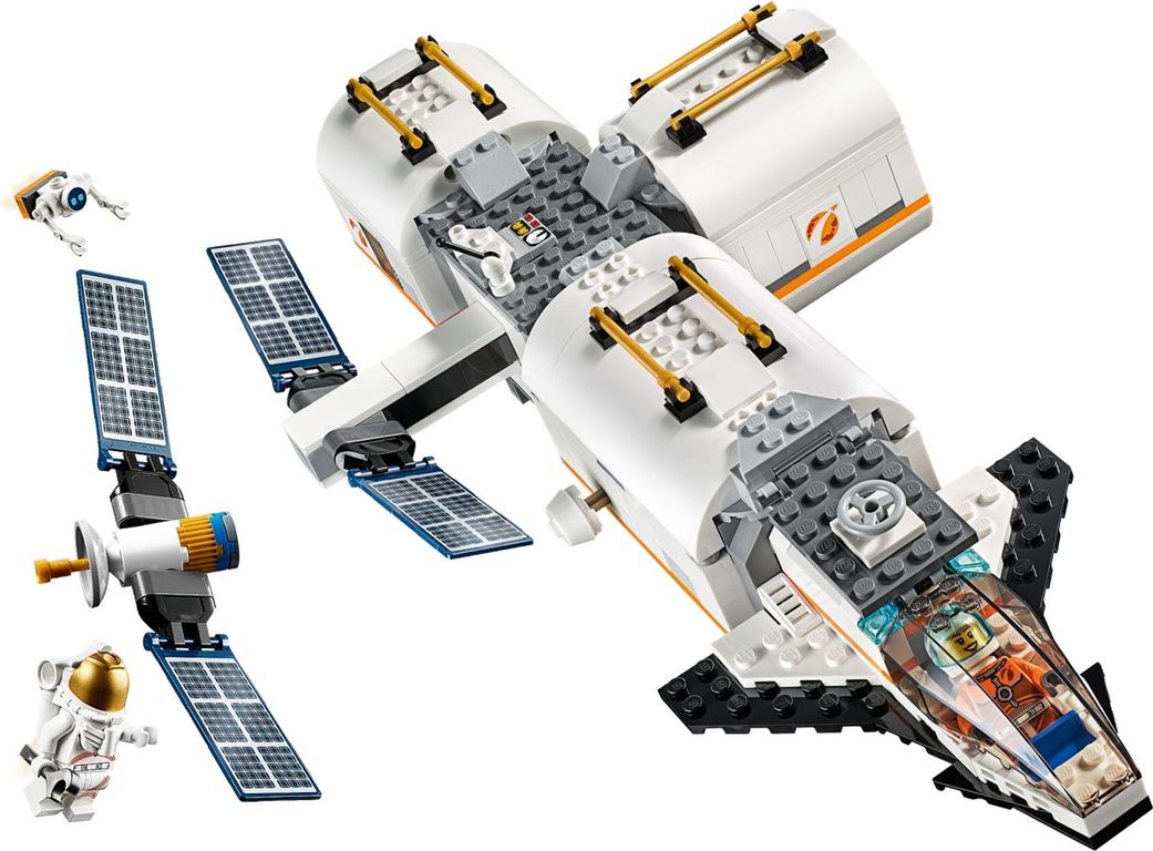 LEGO® City Lunar Space Station components