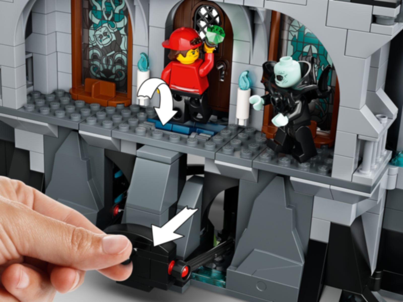 LEGO® Hidden Side La forteresse hantée composants