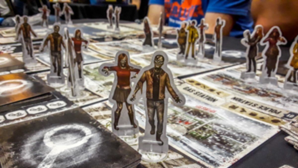 Dead of Winter: A Crossroads Game gameplay
