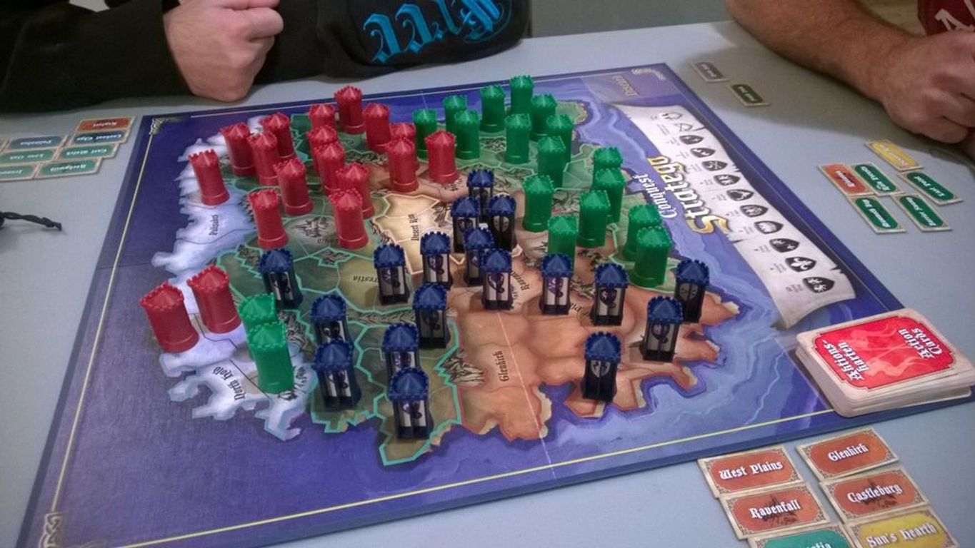 Stratego Conquest components