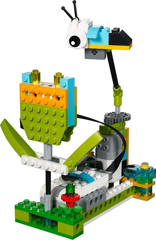 LEGO® Education WeDo 2.0 Core Set components
