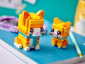 LEGO® BrickHeadz™ Rot getigerte Katze spielablauf