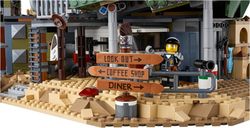 LEGO® Movie Welcome to Apocalypseburg! interior