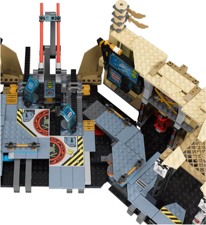 LEGO® Ninjago Samurai X Cave Chaos components