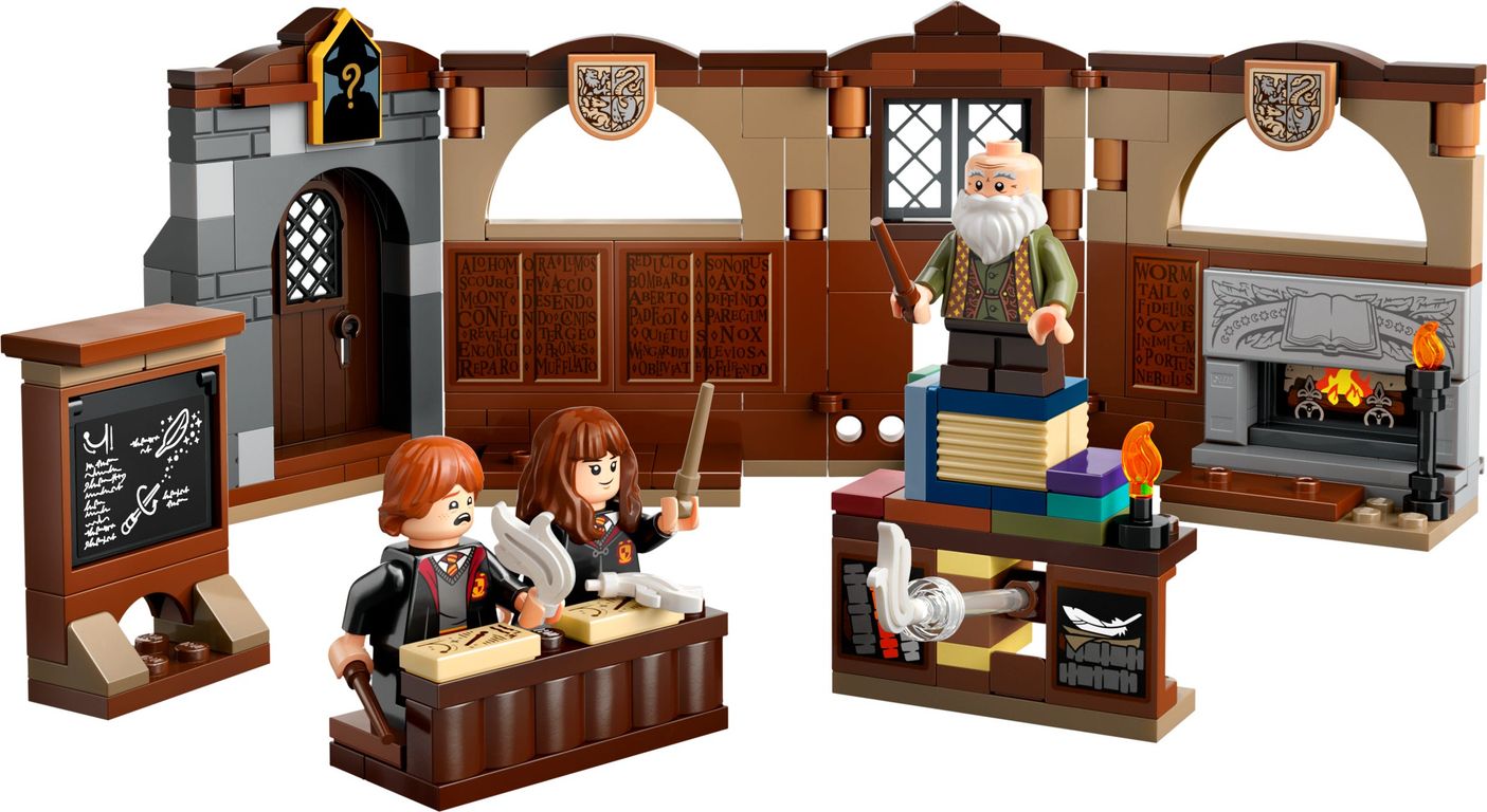 LEGO® Harry Potter™ Schloss Hogwarts: Zauberkunstunterricht komponenten