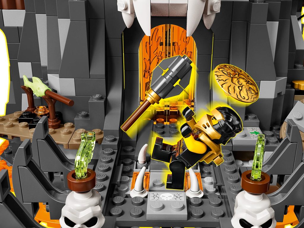 LEGO® Ninjago Skull Sorcerer's Dungeons minifigures