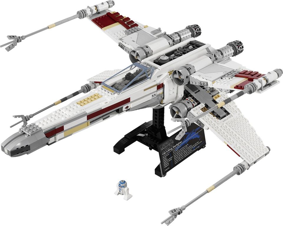 LEGO® Star Wars Red Five X-wing Starfighter™ components